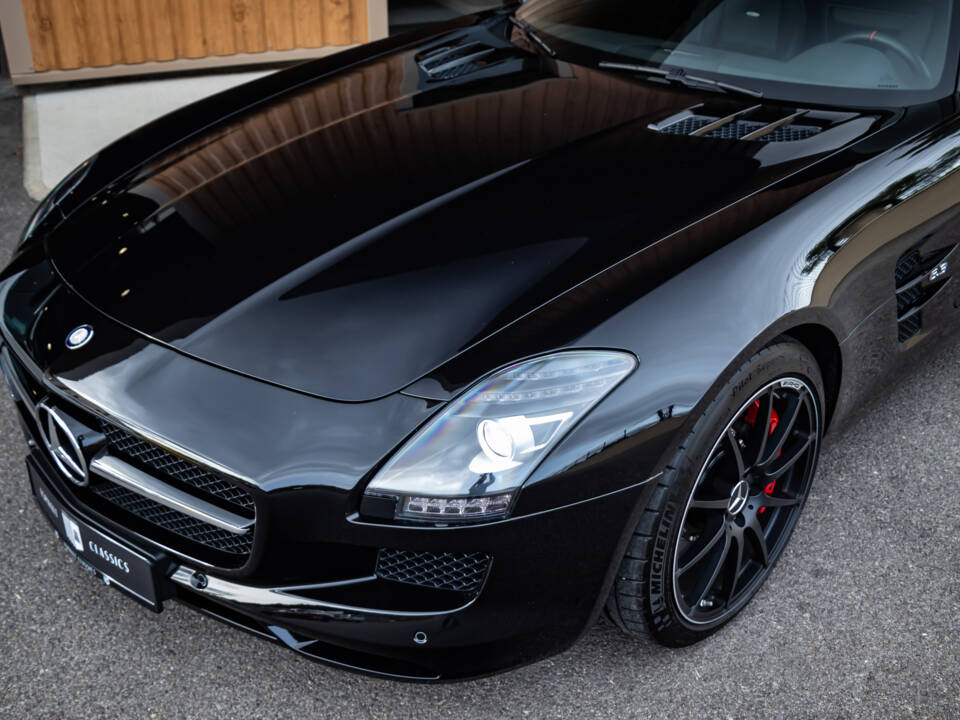 Imagen 12/50 de Mercedes-Benz SLS AMG GT (2014)