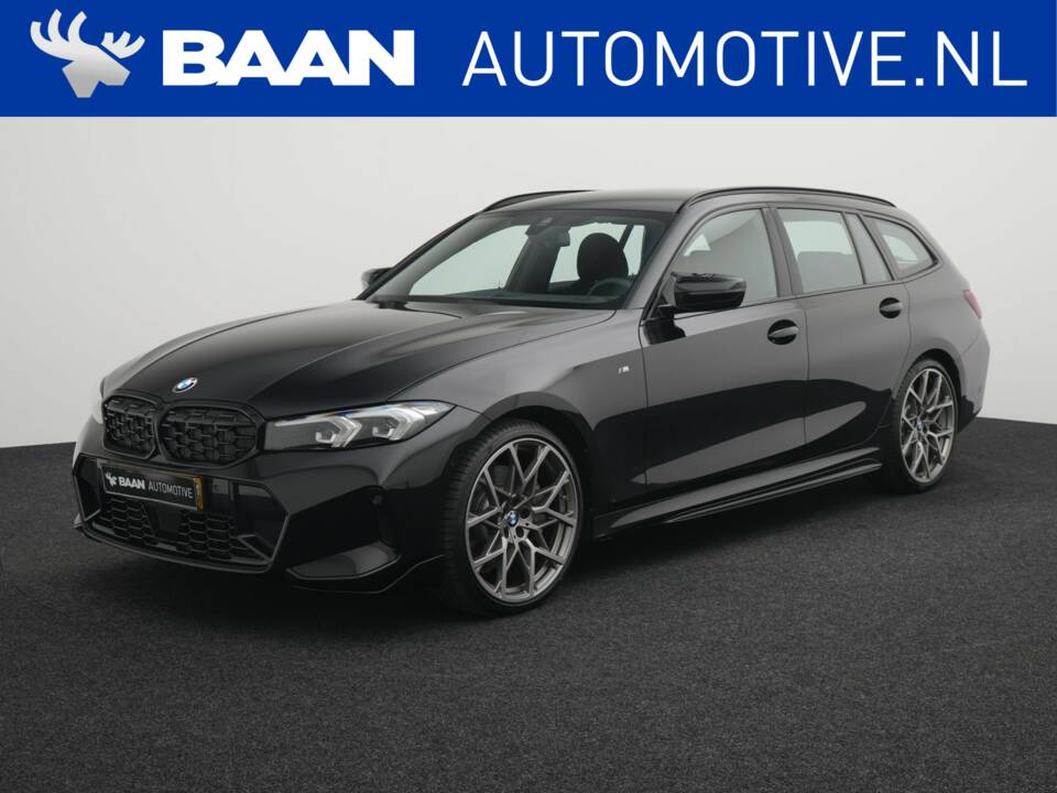 Image 1/50 of BMW 330i xDrive Touring (2025)