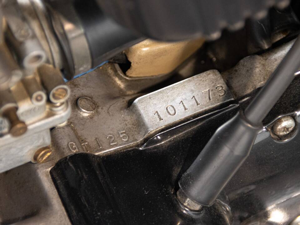 Image 14/50 of Suzuki GT 125 (1979)