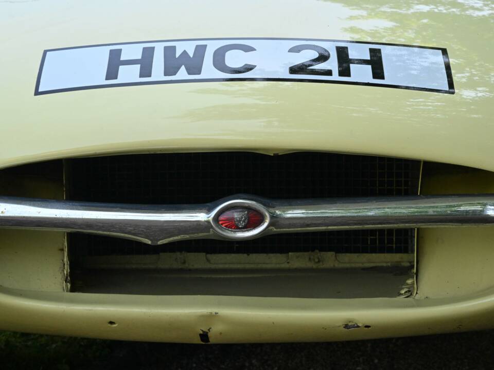 Bild 12/39 von Jaguar E-Type (2+2) (1970)