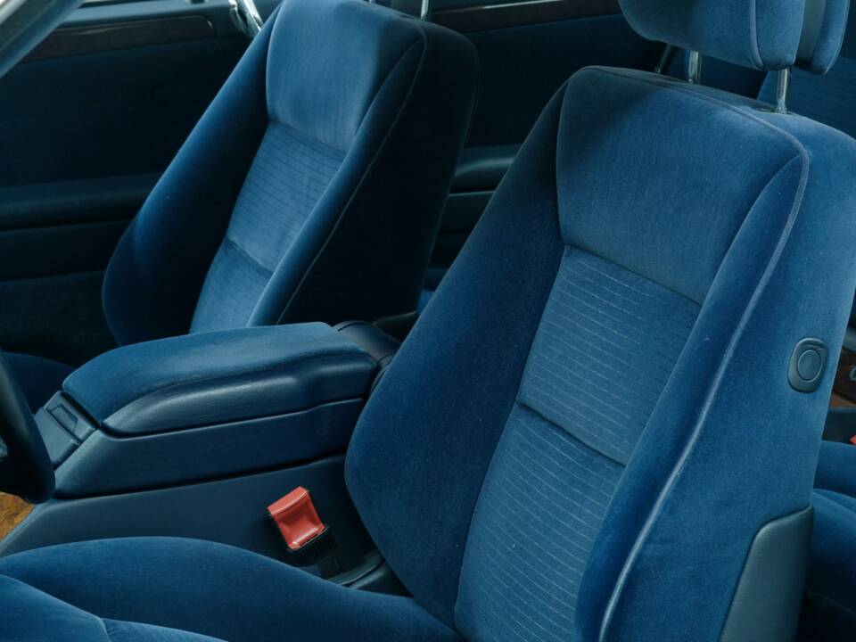Bild 47/50 von Mercedes-Benz S 500 Coupé (1993)