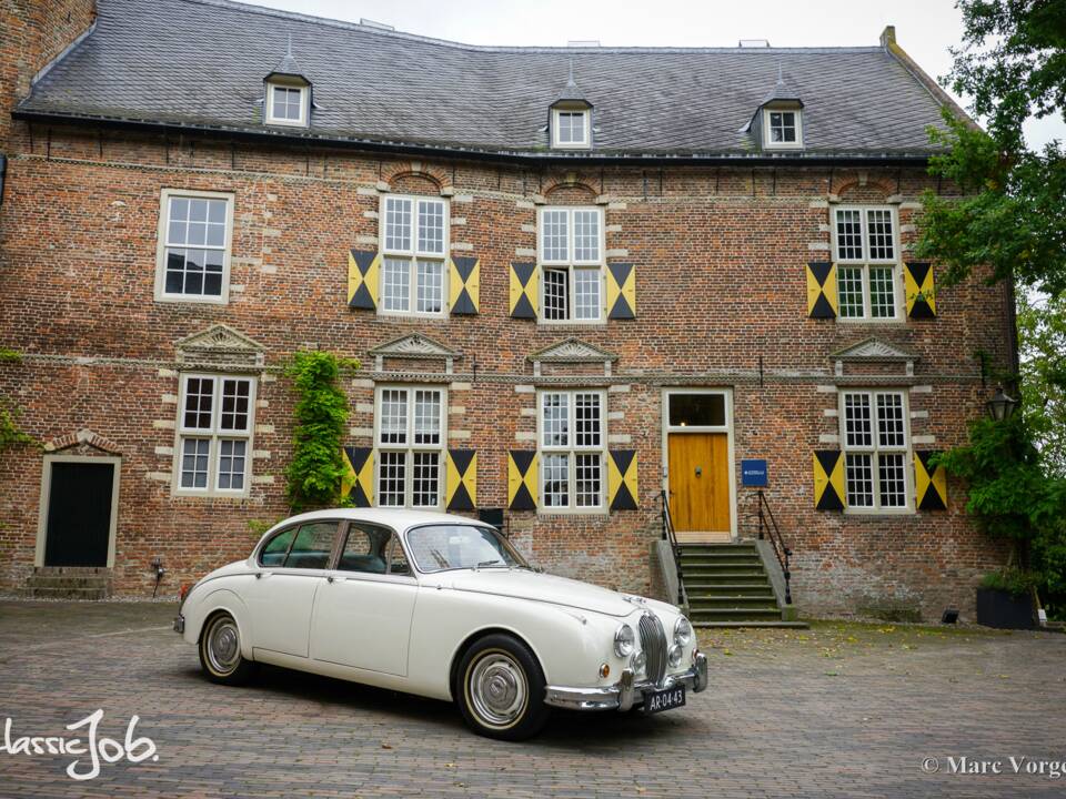 Immagine 24/46 di Jaguar Mk II 3.8 (1962)