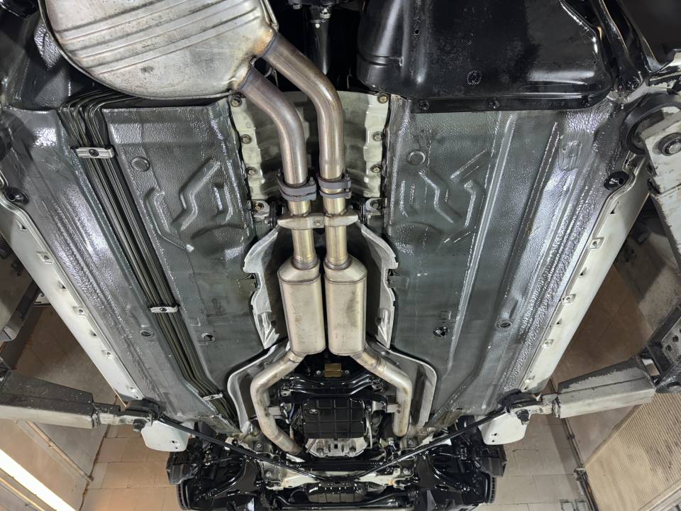 Bild 33/37 von Mercedes-Benz SL 500 (1996)