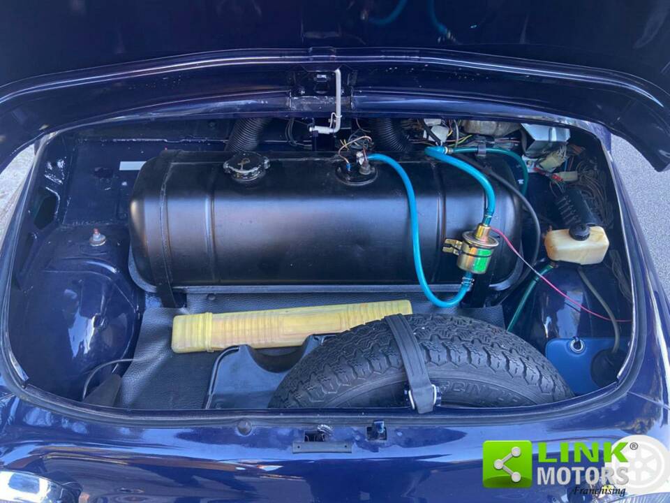 Image 4/41 de FIAT 500 L (1969)