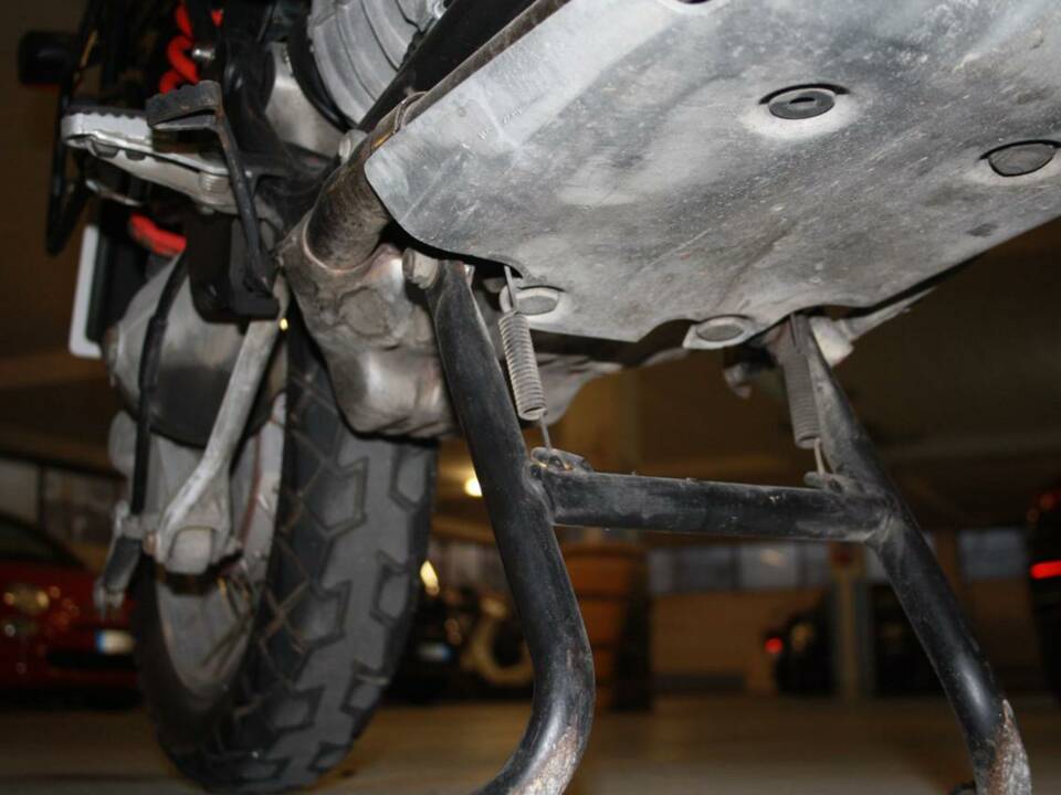 Image 32/50 of BMW DUMMY (1990)