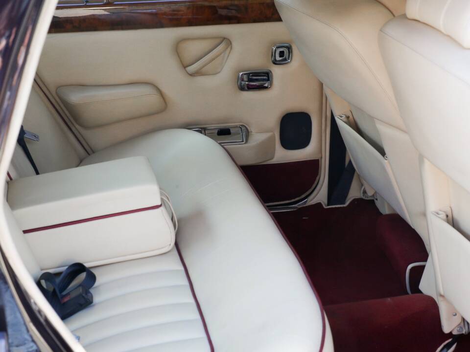 Immagine 15/196 di Bentley T 2 (1978)