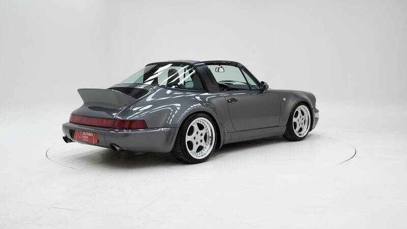 Image 2/15 of Porsche 911 Carrera 2 (1990)
