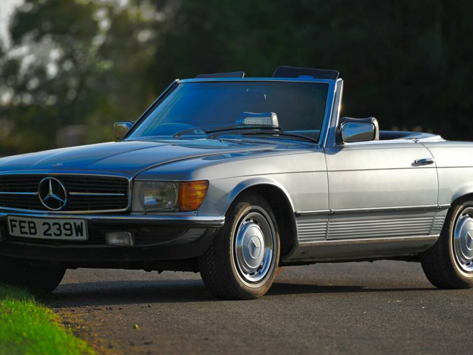 Immagine 10/50 di Mercedes-Benz 380 SL (1980)