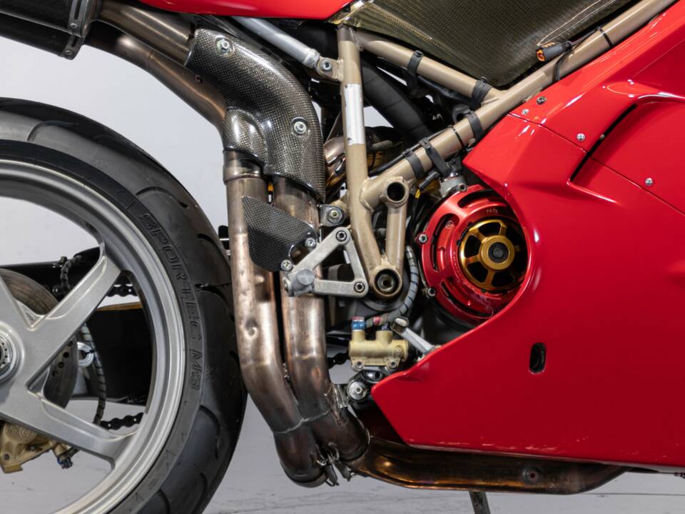 Imagen 15/43 de Ducati 996 SPS (1999)