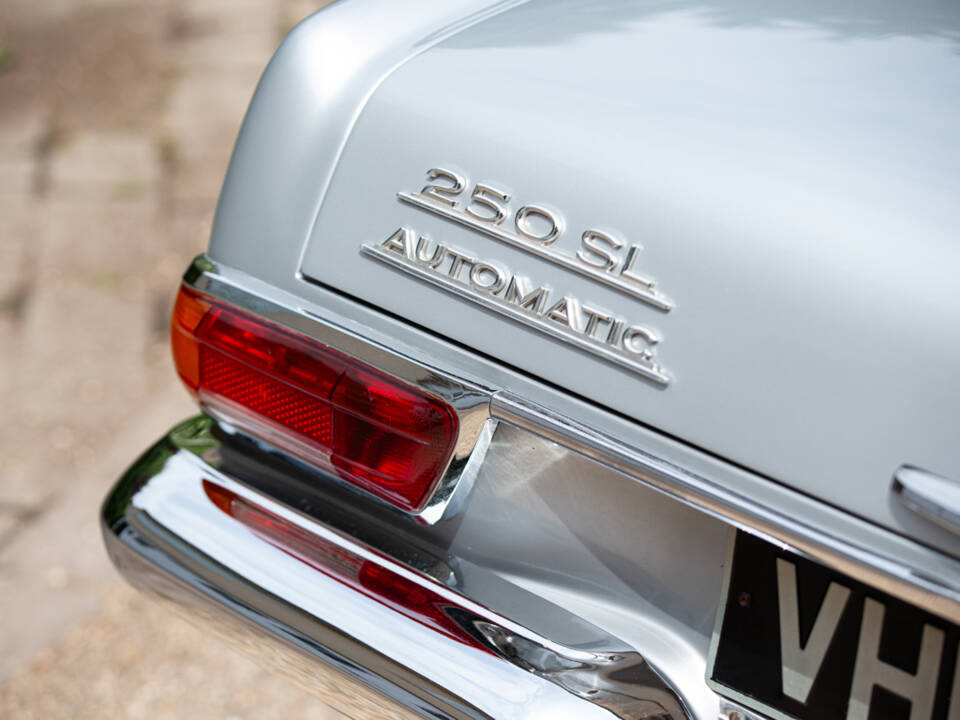 Bild 29/41 von Mercedes-Benz 250 SL (1967)