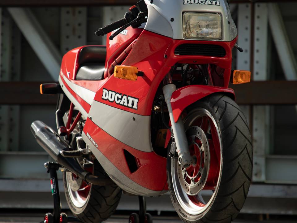Image 32/36 of Ducati DUMMY (1989)