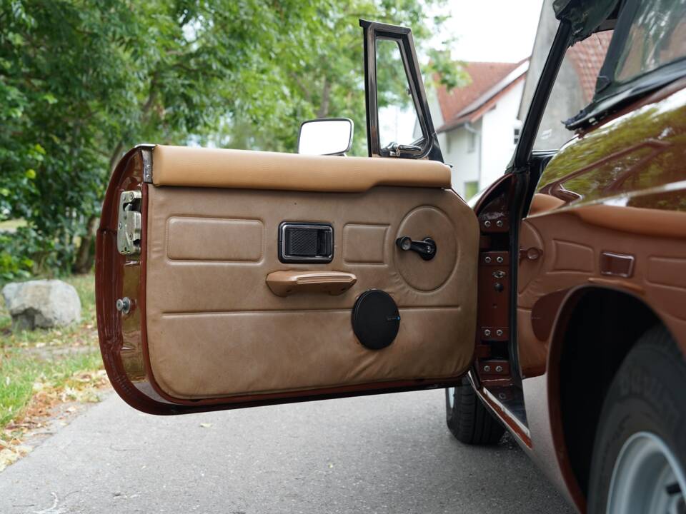 Image 27/100 of MG MGB (1978)