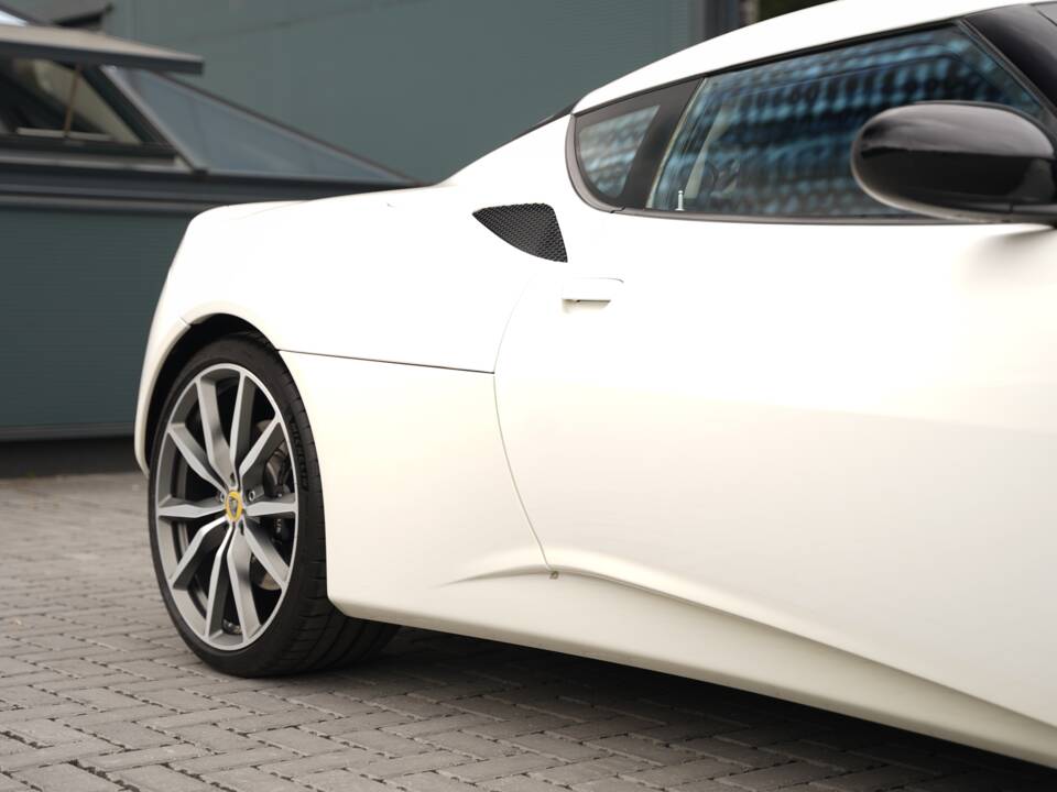 Bild 49/50 von Lotus Evora S (2013)