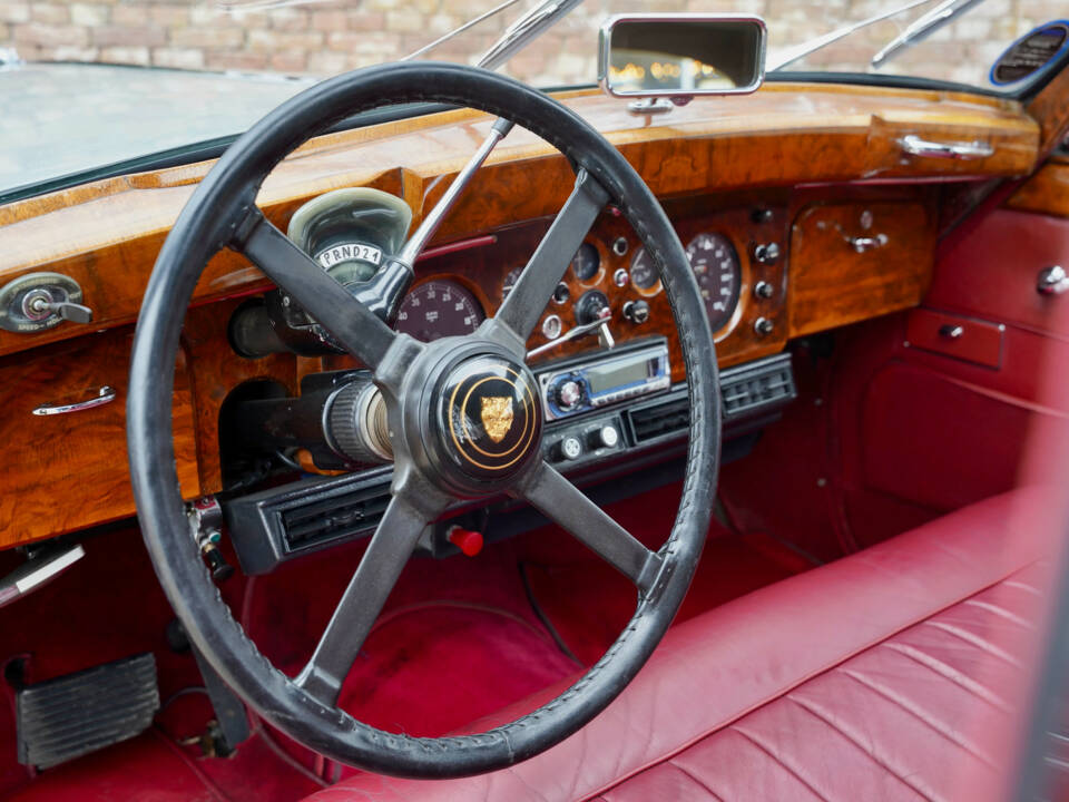 Image 38/50 de Jaguar Mk IX (1959)