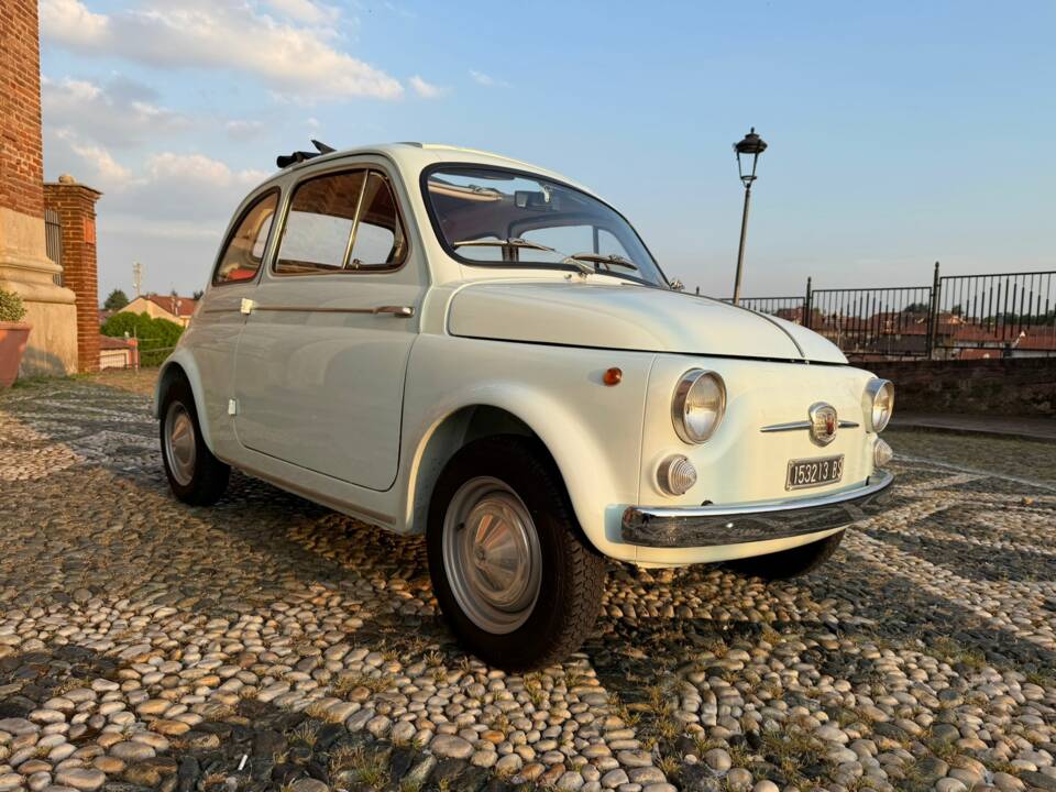 Image 47/63 de FIAT 500 D (1964)