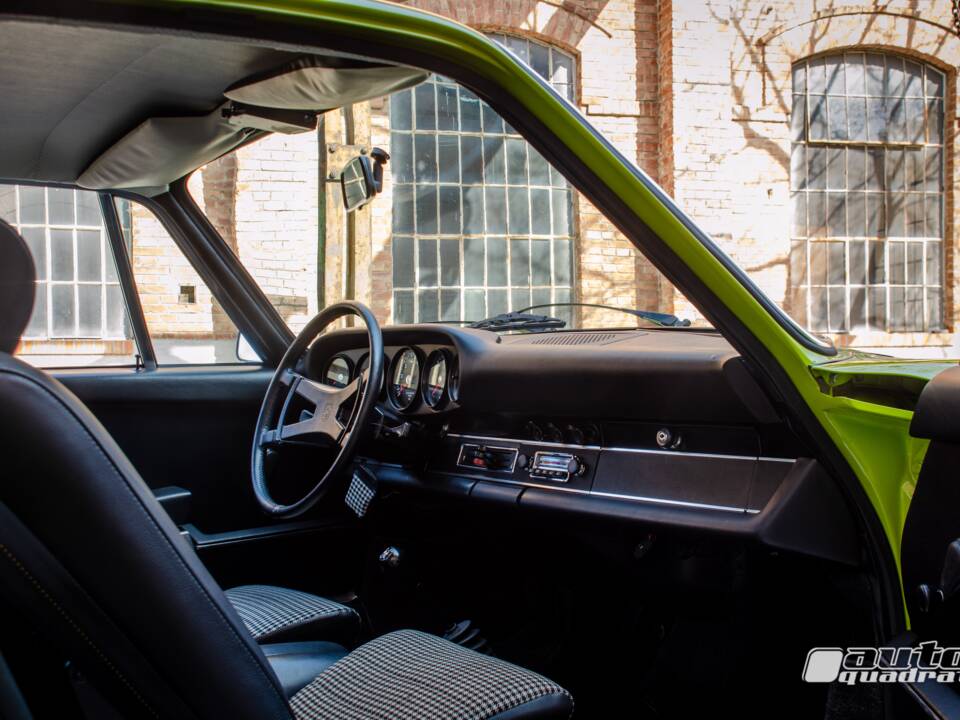Bild 11/16 von Porsche 911 2.4 S (1973)