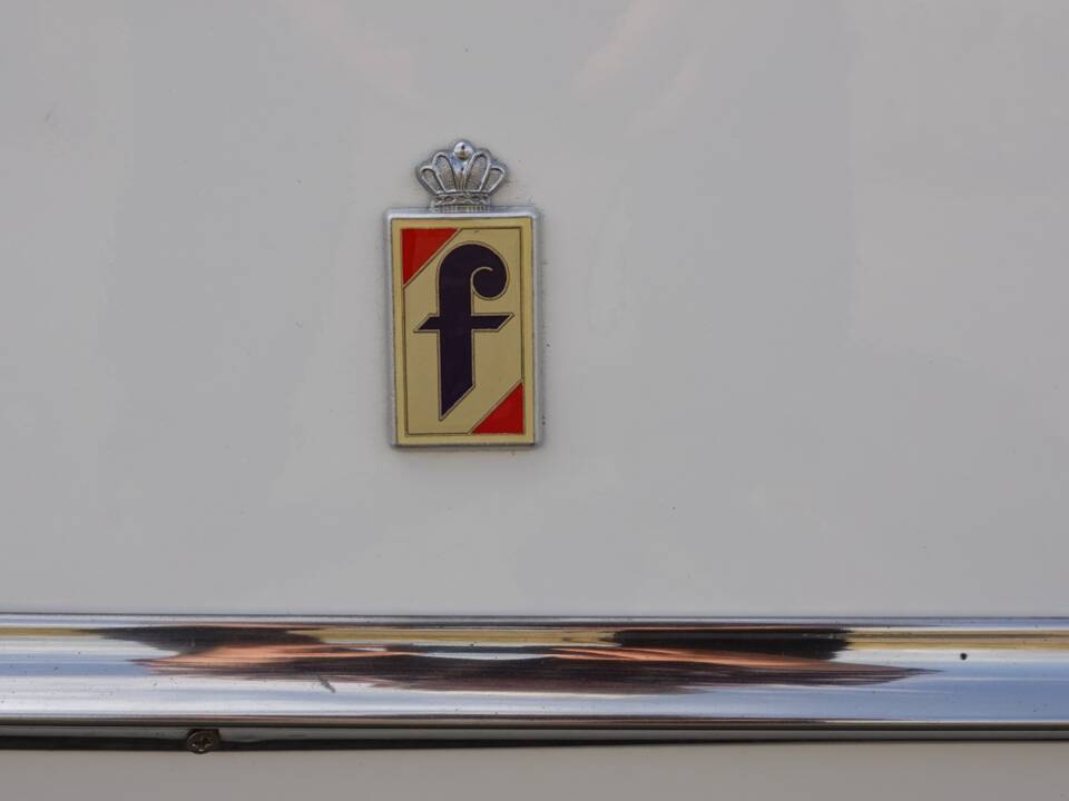 Image 36/36 de Peugeot 404 Coupé (1967)