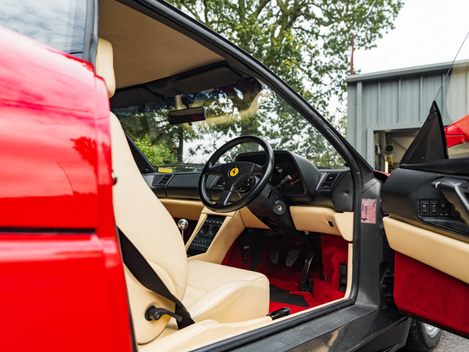 Immagine 48/62 di Ferrari 348 TB (1990)