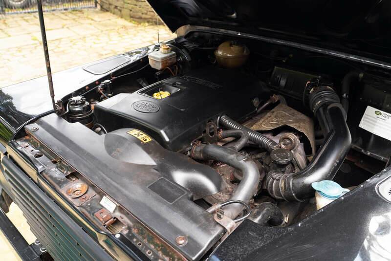 Image 39/50 of Land Rover Defender 110 Td5 (1999)