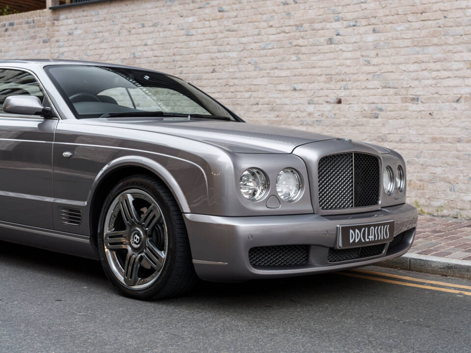 Image 8/21 de Bentley Brooklands (2008)