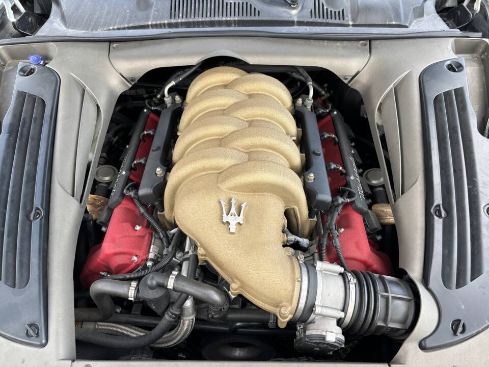 Image 21/27 of Maserati Spyder 4200 Cambiocorsa (2005)