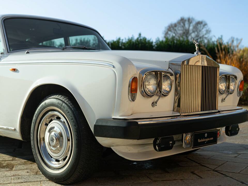 Image 29/50 of Rolls-Royce Silver Shadow II (1979)