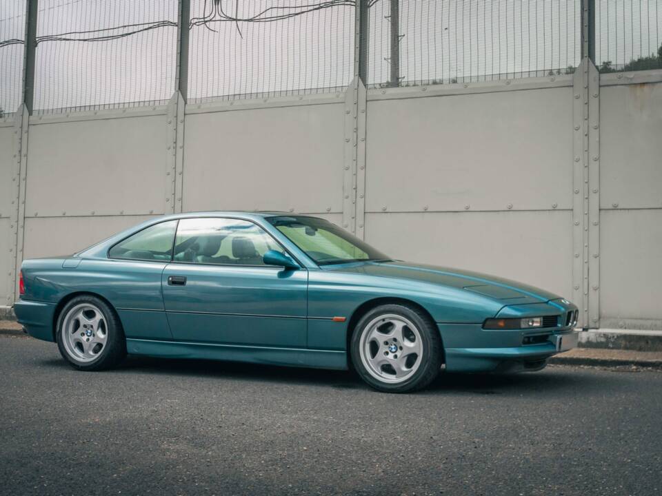 Image 11/50 de BMW 840Ci (1997)