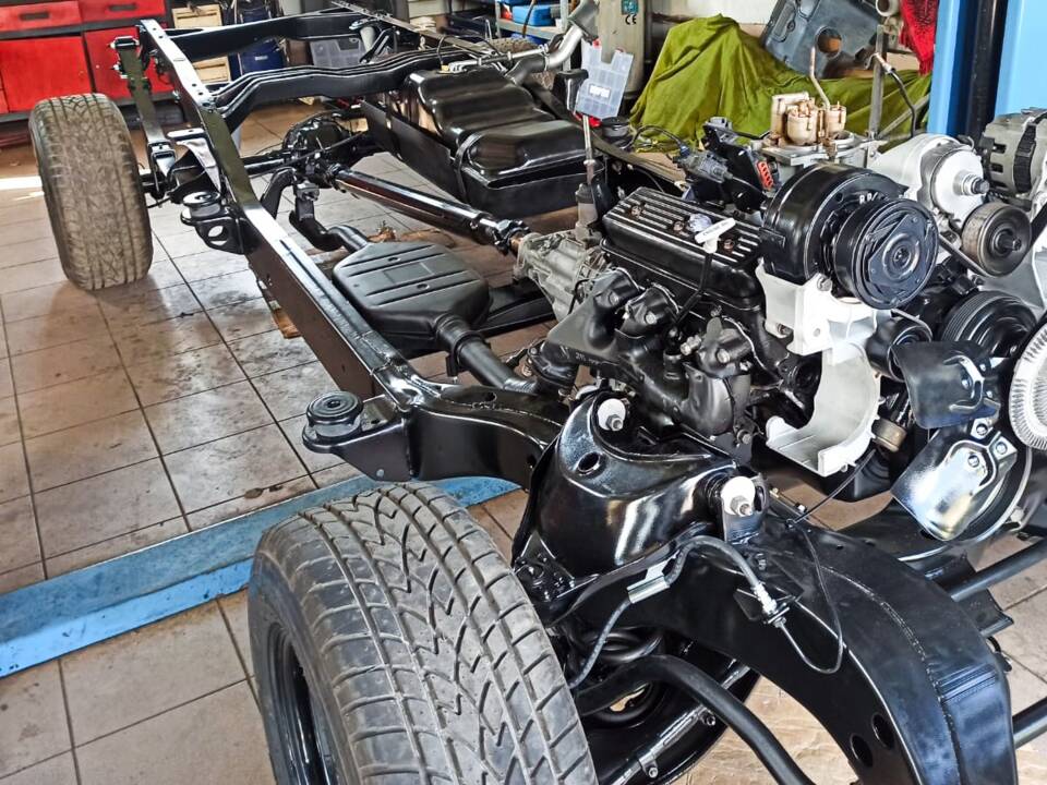 Complete renovation of chasis, suspension, drive shafts. Engine rebuilt with original parts.