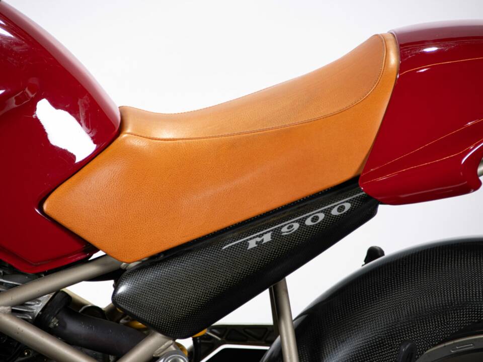Imagen 19/50 de Ducati Monster 900 (1996)