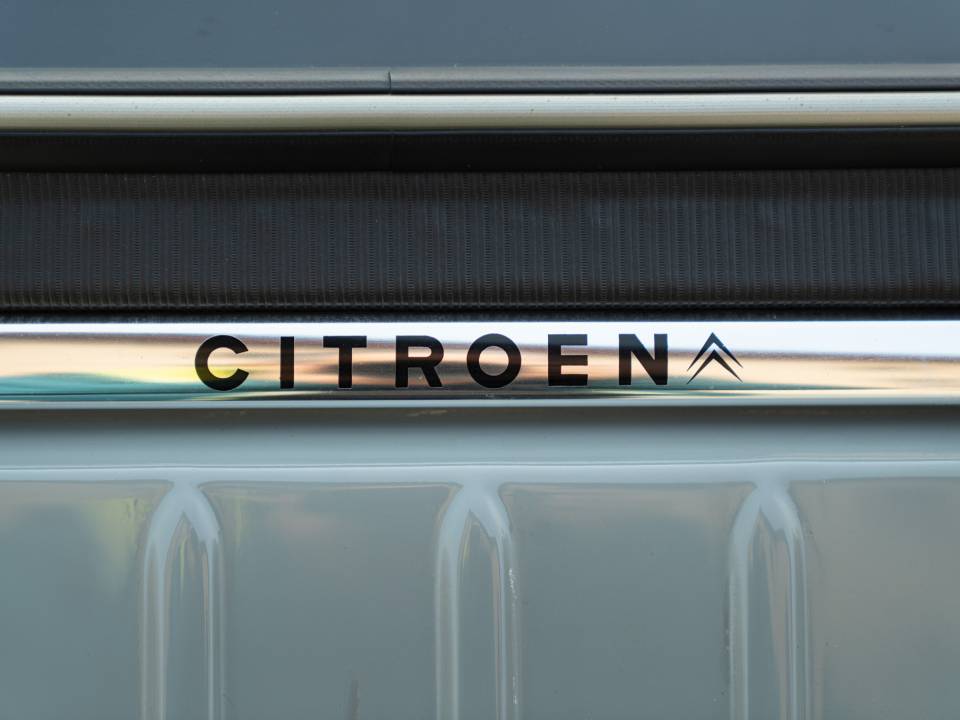 Image 34/50 of Citroën 2 CV 6 Charleston (1986)