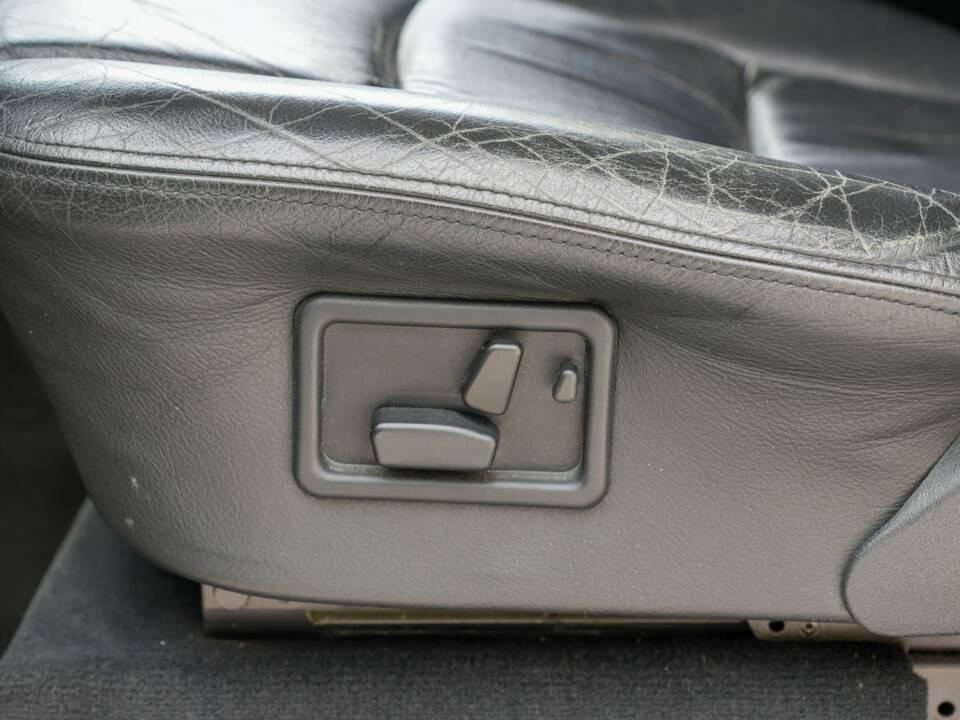 Afbeelding 20/38 van Mercedes-Benz G 36 AMG (LWB) (1997)