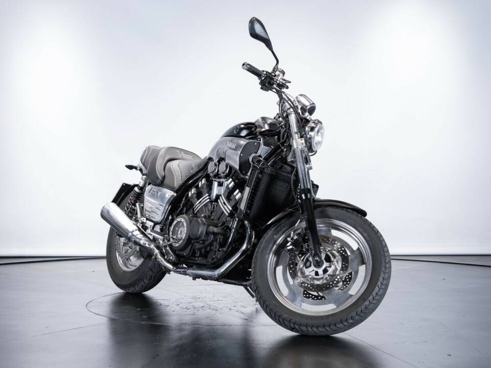 Image 4/50 of Yamaha V-Max 1200 (1991)