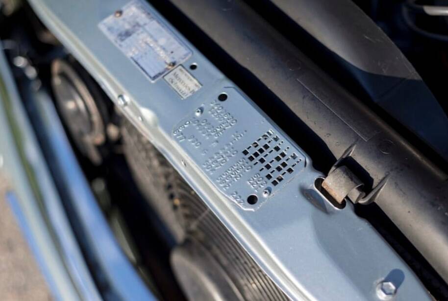 Image 72/100 of Mercedes-Benz 500 SEL (1983)