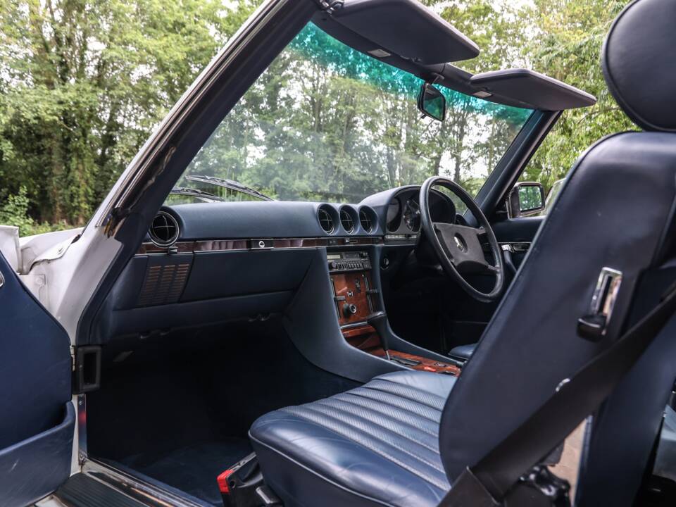 Image 4/43 of Mercedes-Benz 300 SL (1989)