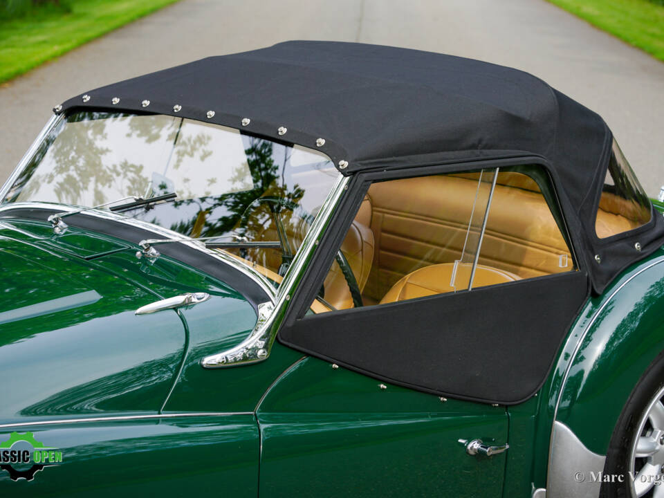 Image 29/41 of Triumph TR 3A (1959)