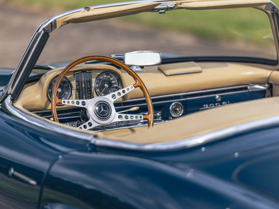 Immagine 17/50 di Mercedes-Benz 300 SL Roadster (1958)