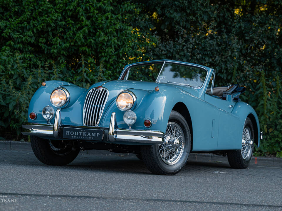 Imagen 3/18 de Jaguar XK 140 DHC (1955)