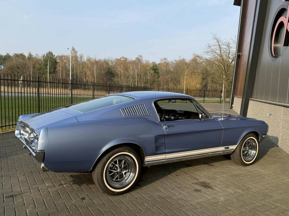 Bild 42/50 von Ford Mustang GT 390 (1967)