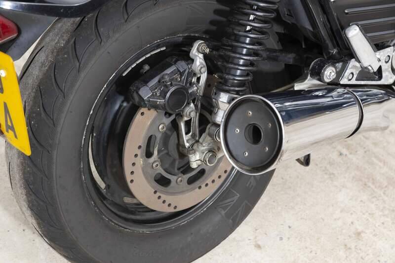 Image 33/37 of Yamaha V-Max 1200 (2000)