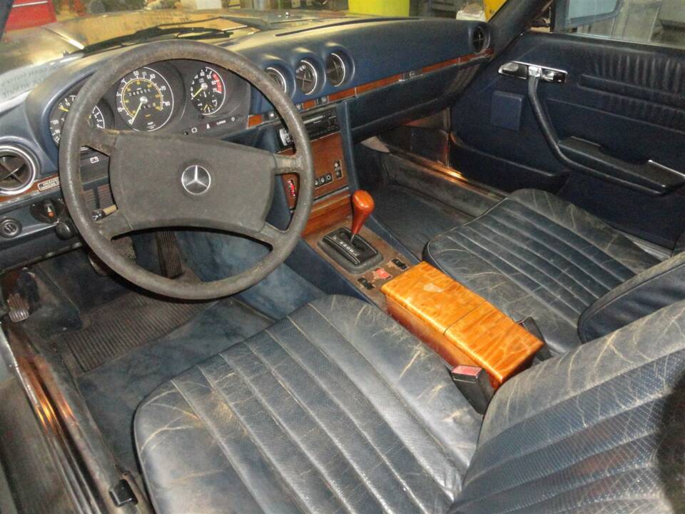 Image 26/50 of Mercedes-Benz 380 SL (1982)