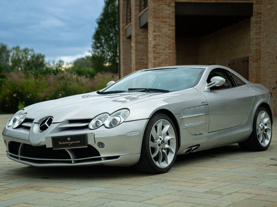 Immagine 1/50 di Mercedes-Benz SLR McLaren (2005)