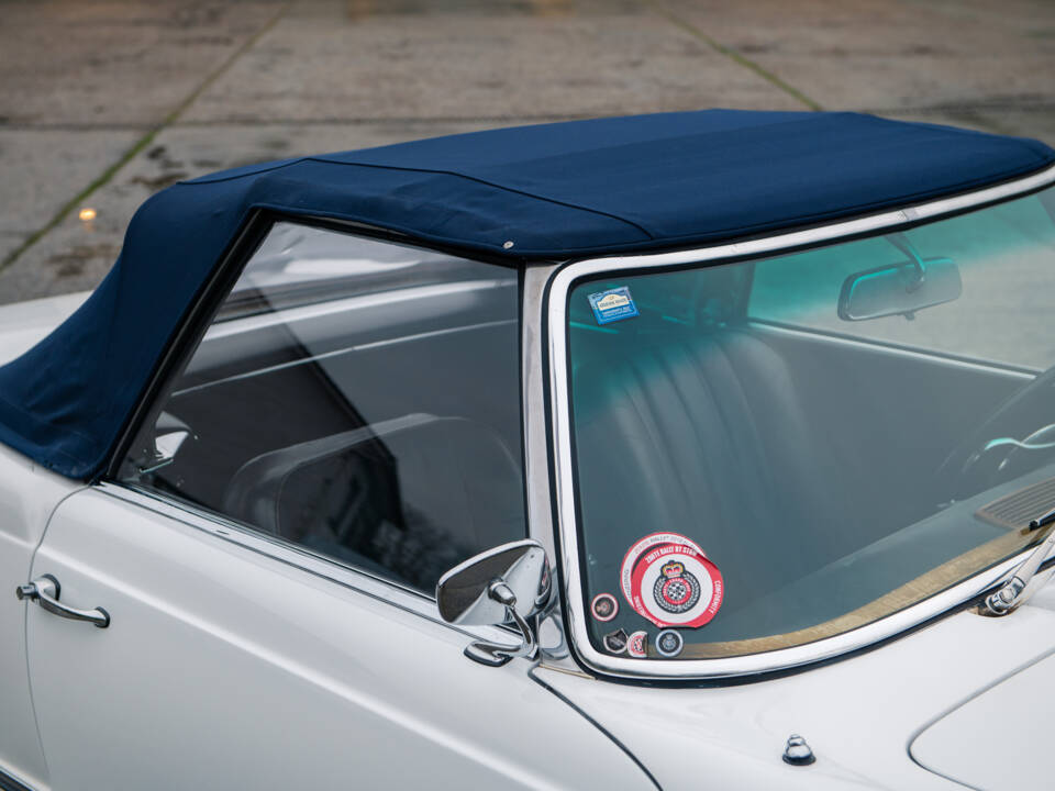 Imagen 14/26 de Mercedes-Benz 230 SL (1965)