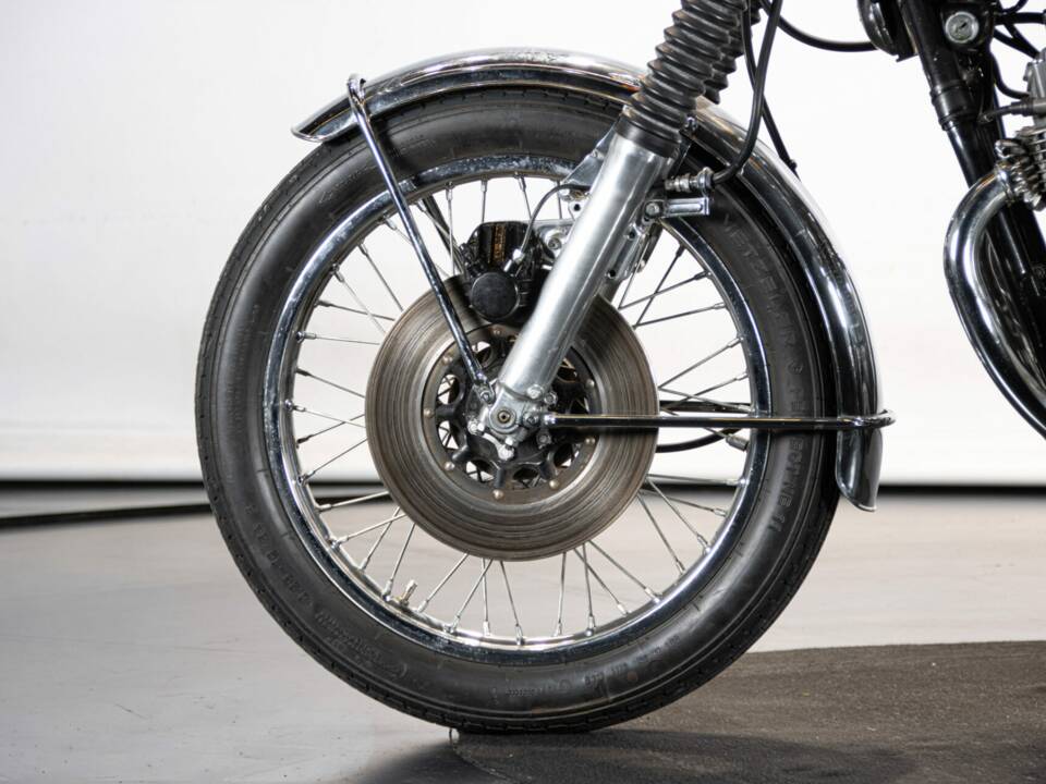 Afbeelding 13/50 van Honda CB 750 Four (1971)