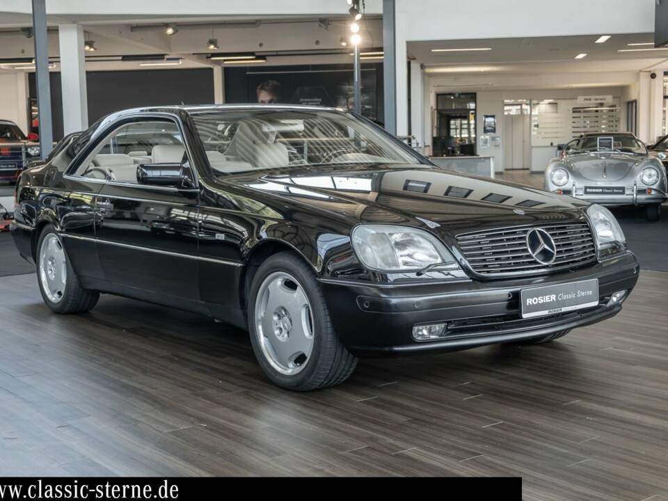 Image 7/15 of Mercedes-Benz CL 500 (1999)