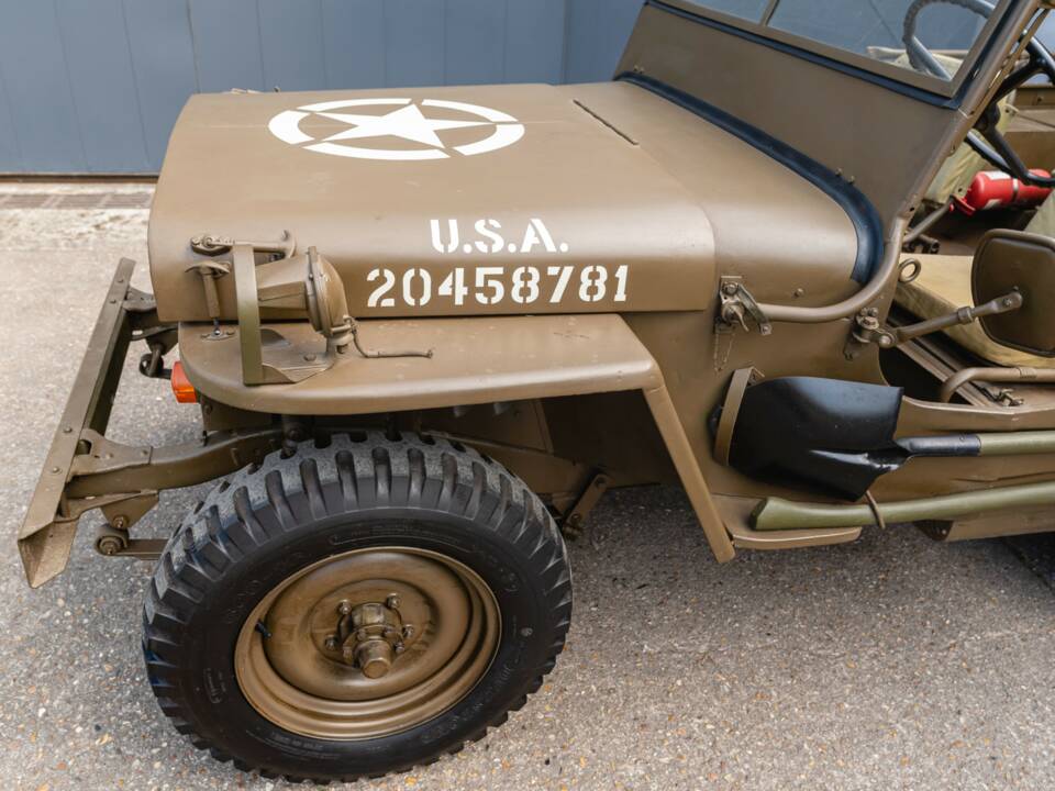 Imagen 5/50 de Hotchkiss M 201 (1963)