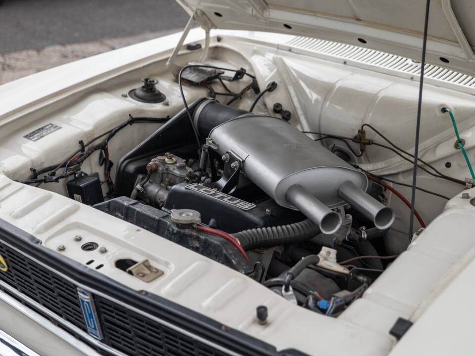 Image 27/33 de Ford Lotus Cortina (1970)