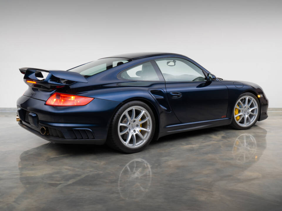 Bild 2/42 von Porsche 911 GT2 (2008)
