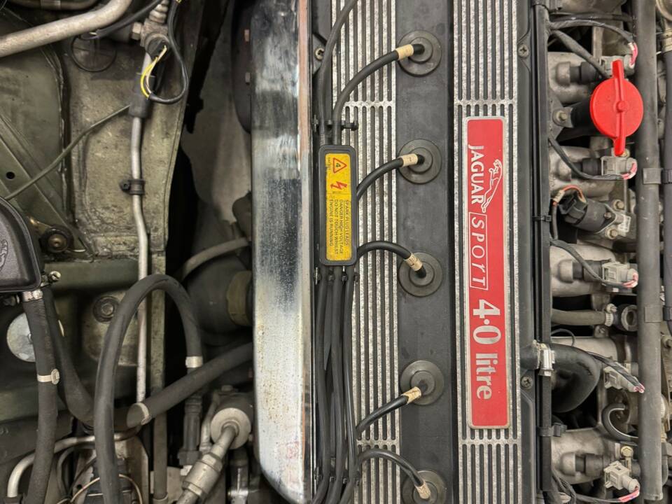 Bild 24/24 von Jaguar XJ 40 (XJ-R) (1993)