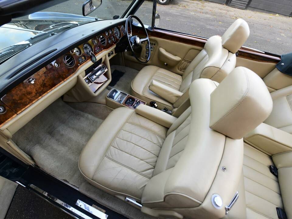 Bild 35/50 von Bentley Corniche I (1975)