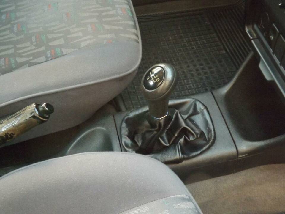 Afbeelding 15/50 van SEAT Cordoba 1.6i (1994)